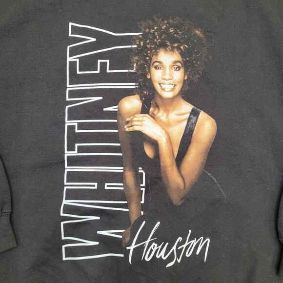 Whitney-Houston Sweatshirt Womens Large 22x26 Black - Picture 11 of 12